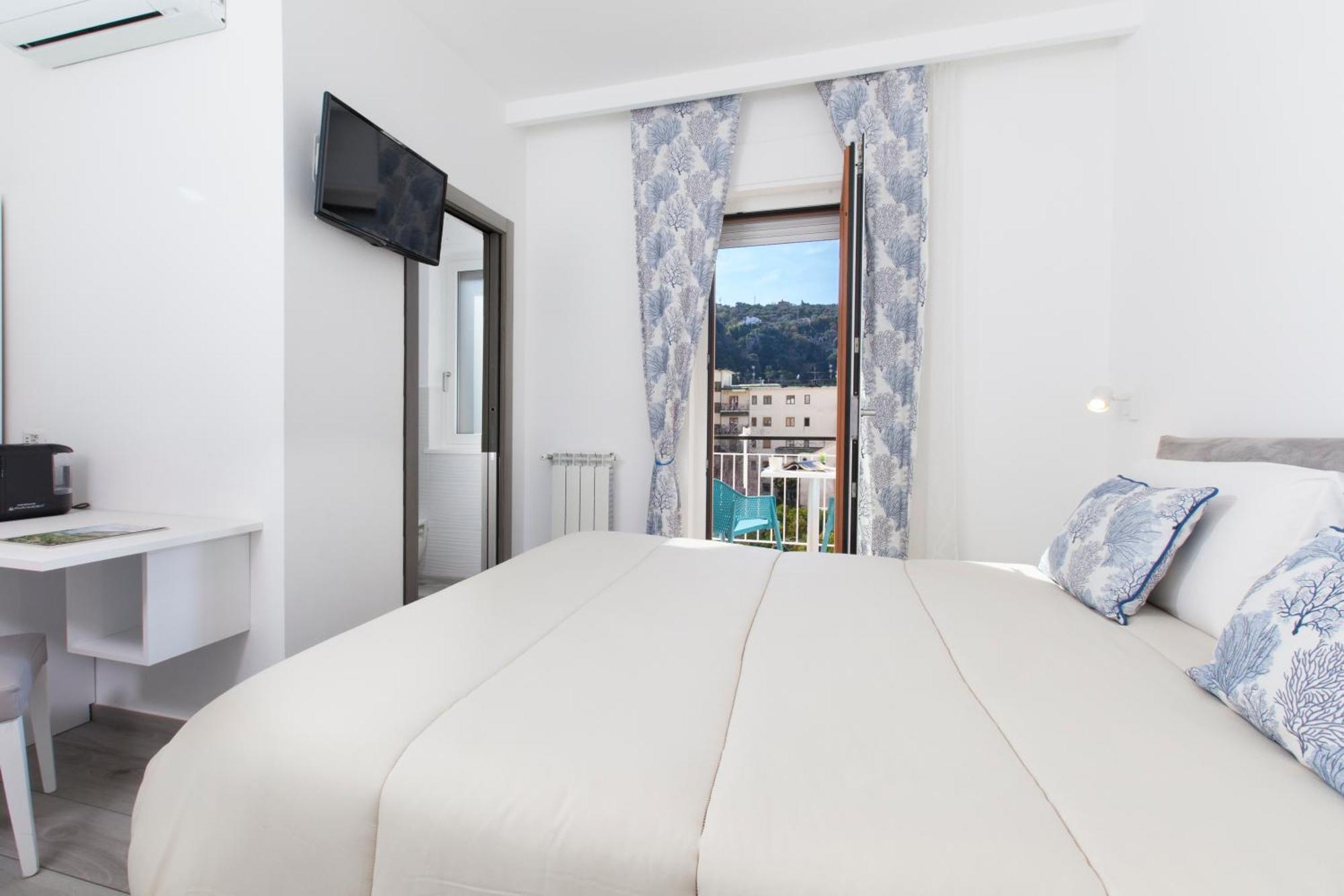 Yourhome - Maison Degli Aranci Sorrento Exterior foto
