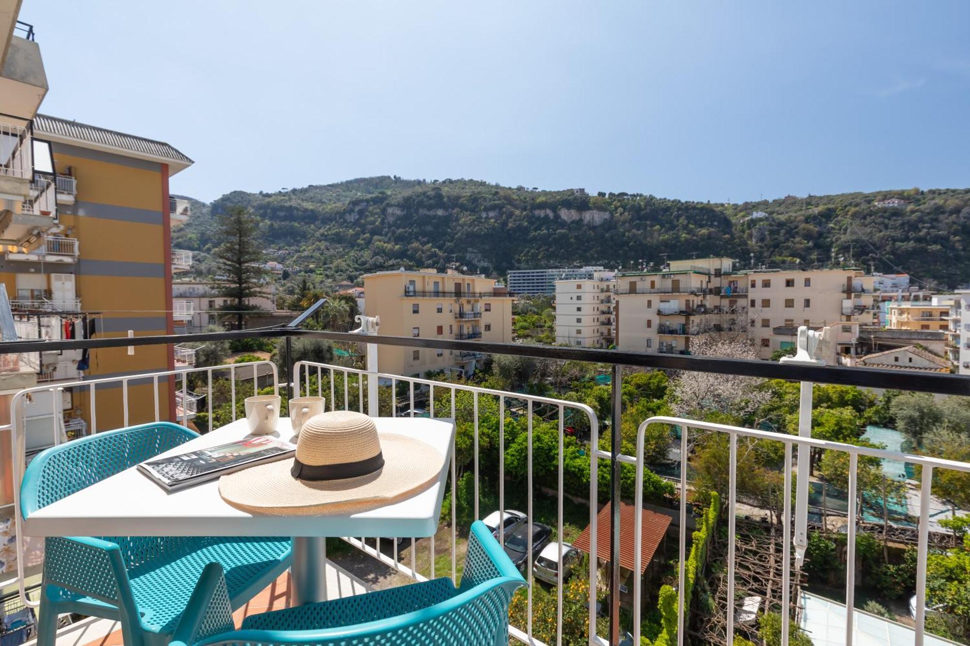 Yourhome - Maison Degli Aranci Sorrento Exterior foto