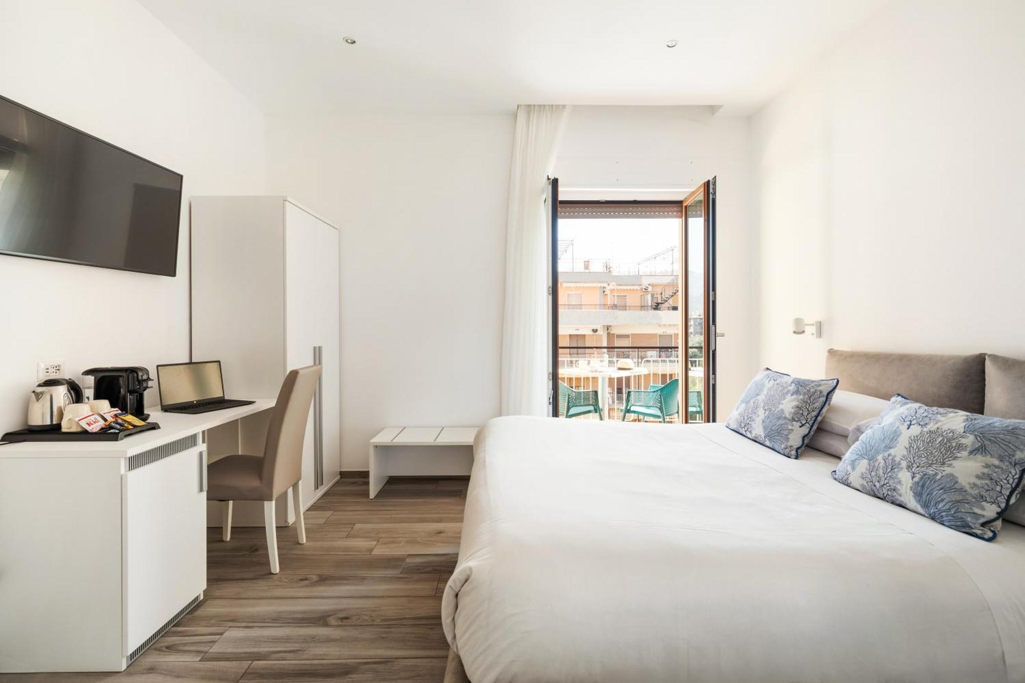 Yourhome - Maison Degli Aranci Sorrento Exterior foto